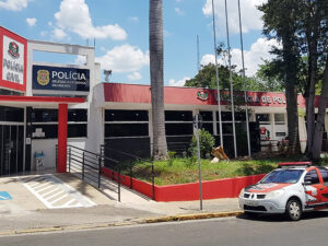 A ocorrência foi registrada na Delegacia de Polícia 